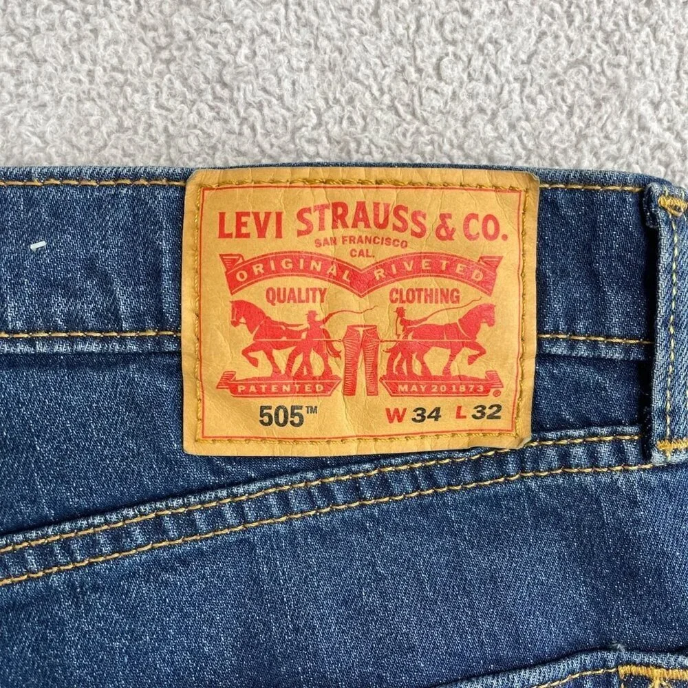 NWOT Levis 505 Straight Leg Men's Jeans W34 L32 Blue Denim